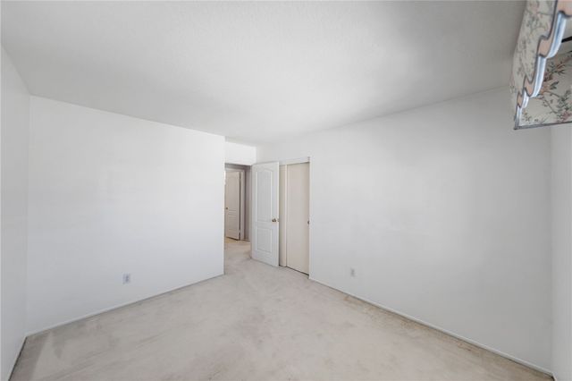 1611 San Almada, Corona, CA 92882