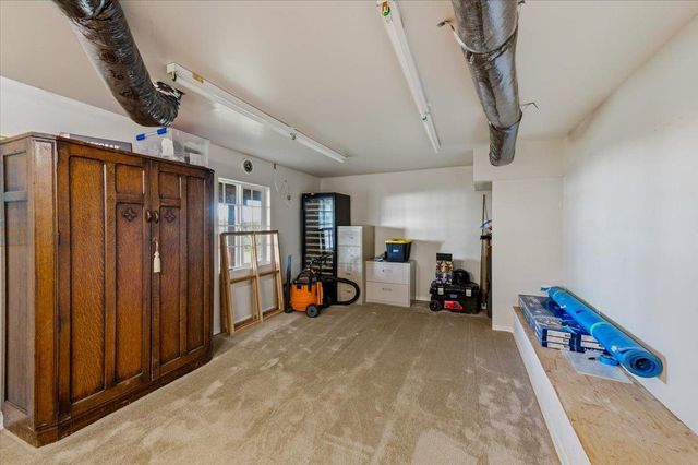 16380 Thornberry Way, Grass Valley, CA 95949