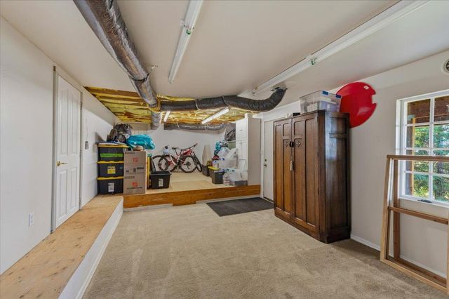 16380 Thornberry Way, Grass Valley, CA 95949