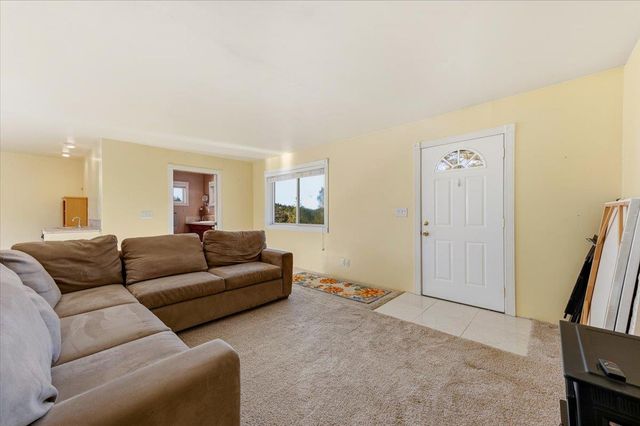 16380 Thornberry Way, Grass Valley, CA 95949