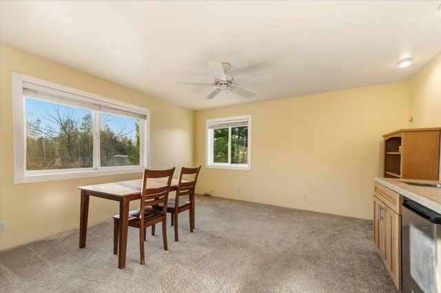 16380 Thornberry Way, Grass Valley, CA 95949