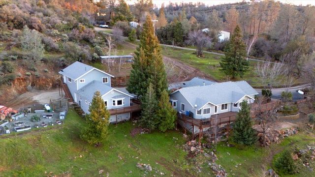 16380 Thornberry Way, Grass Valley, CA 95949