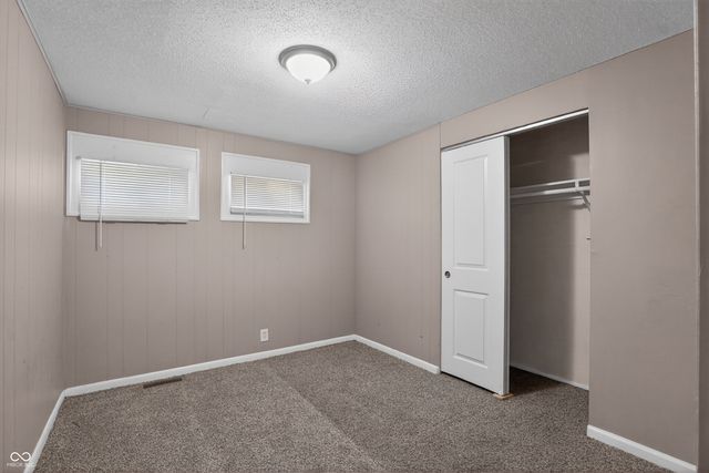 5884 E 42nd Street, Indianapolis, IN 46226