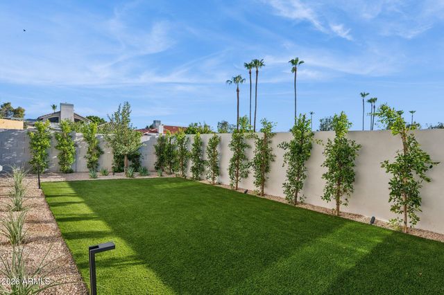 6306 N 10TH Drive, Phoenix, AZ 85013