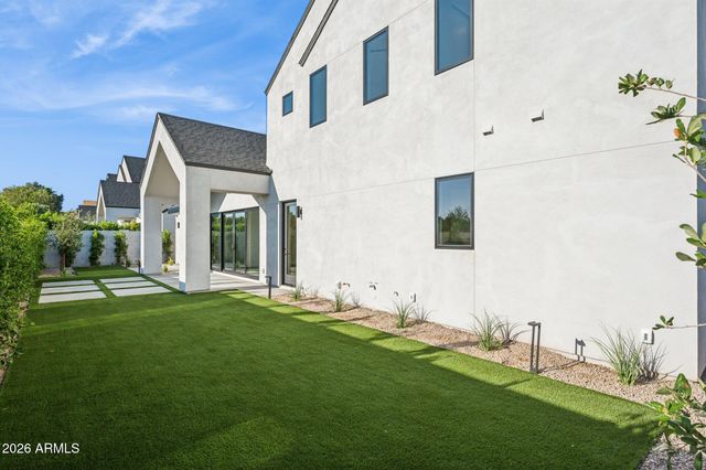 6306 N 10TH Drive, Phoenix, AZ 85013