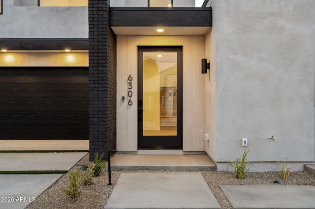 6306 N 10TH Drive, Phoenix, AZ 85013