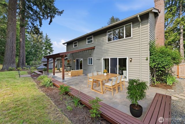 4423 156th Place SE, Bellevue, WA 98006