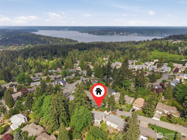 4423 156th Place SE, Bellevue, WA 98006