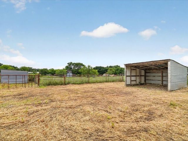 603 Conveyor Drive, Joshua, TX 76058