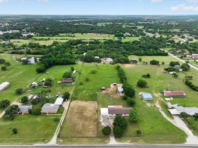 603 Conveyor Drive, Joshua, TX 76058