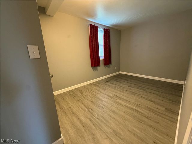3103 9th Avenue, Vienna, WV 26105