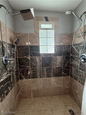 3103 9th Avenue, Vienna, WV 26105