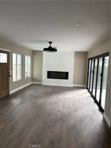 2715 Petaluma, Long Beach, CA 90815