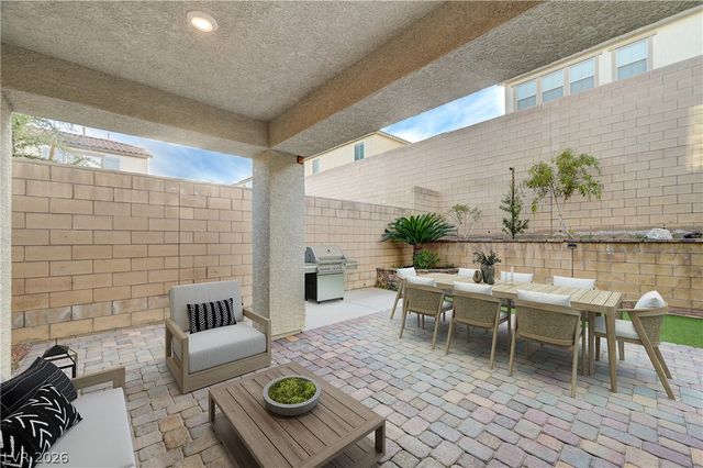 8125 Skye Plum Street, Las Vegas, NV 89166