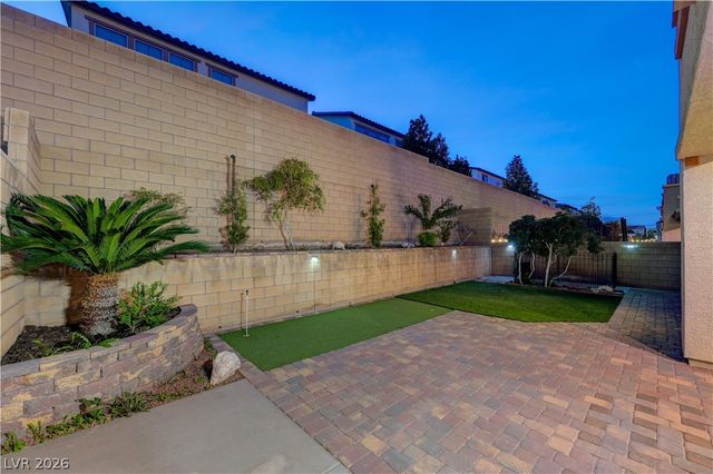 8125 Skye Plum Street, Las Vegas, NV 89166