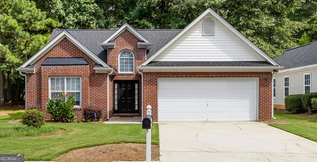 150 Eastfield Court, Fayetteville, GA 30215