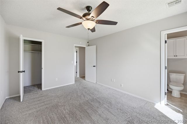 321 N Joanna Street W, Catoosa, OK 74015