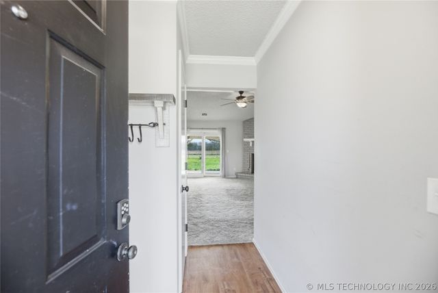 321 N Joanna Street W, Catoosa, OK 74015