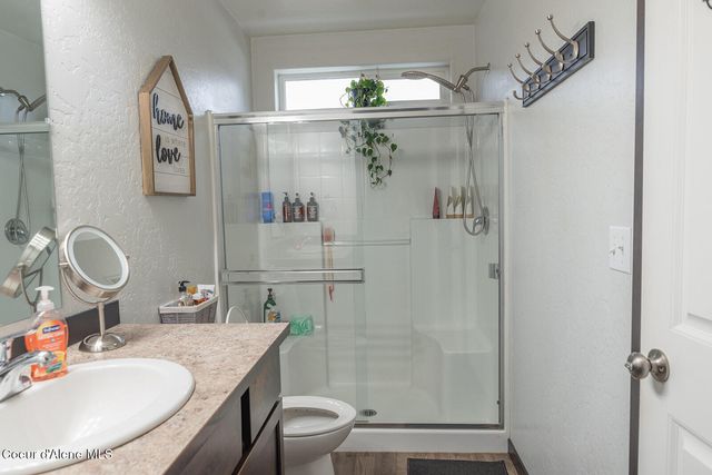 32359 N 10th AVE, Spirit Lake, ID 83869