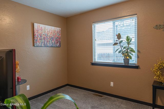 32359 N 10th AVE, Spirit Lake, ID 83869