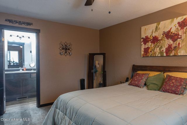 32359 N 10th AVE, Spirit Lake, ID 83869