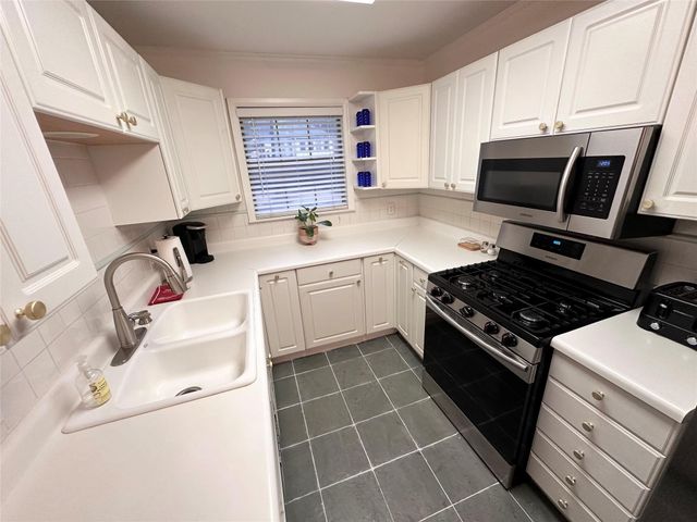 4222 Newton Avenue 103, Dallas, TX 75219