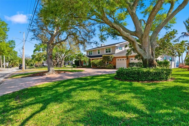 2928 68TH AVENUE S, St Petersburg, FL 33712