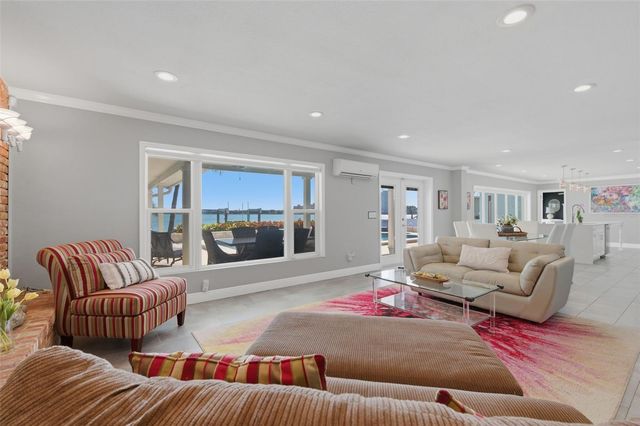 2928 68TH AVENUE S, St Petersburg, FL 33712