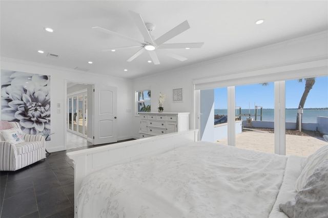 2928 68TH AVENUE S, St Petersburg, FL 33712