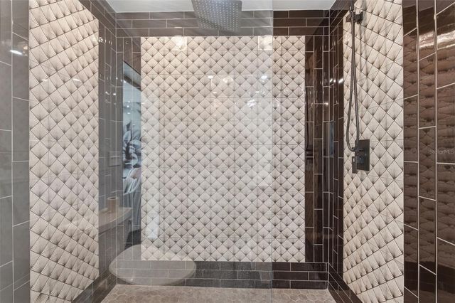 2928 68TH AVENUE S, St Petersburg, FL 33712