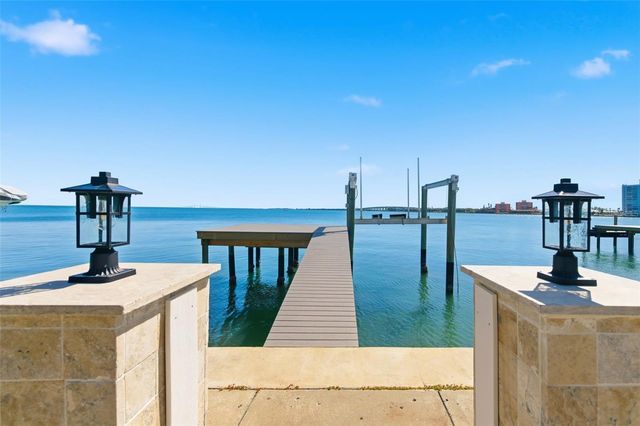 2928 68TH AVENUE S, St Petersburg, FL 33712