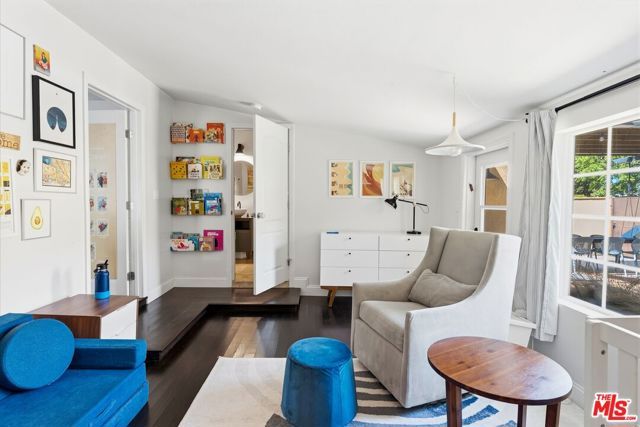 10963 Lindblade St, Culver City, CA 90230