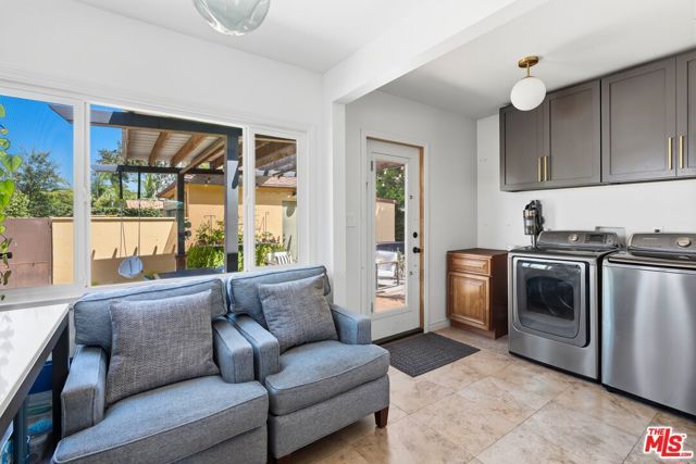 10963 Lindblade St, Culver City, CA 90230