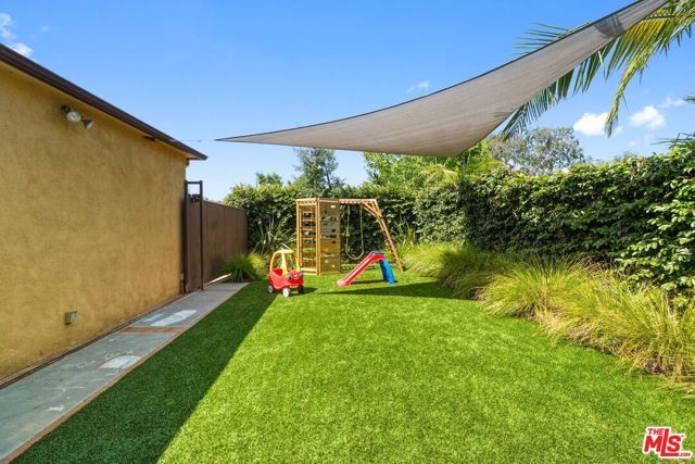10963 Lindblade St, Culver City, CA 90230