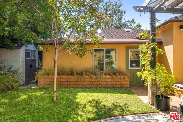 10963 Lindblade St, Culver City, CA 90230