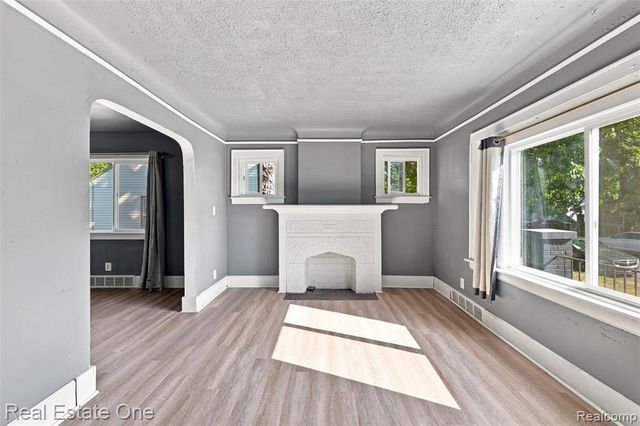 15401 Littlefield Street, Detroit, MI 48227
