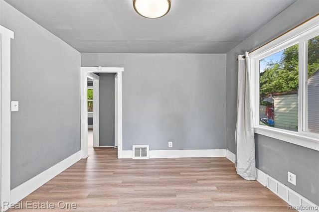 15401 Littlefield Street, Detroit, MI 48227