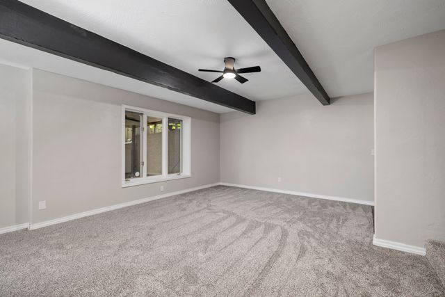 4663 S Roubidoux Place, Springfield, MO 65804