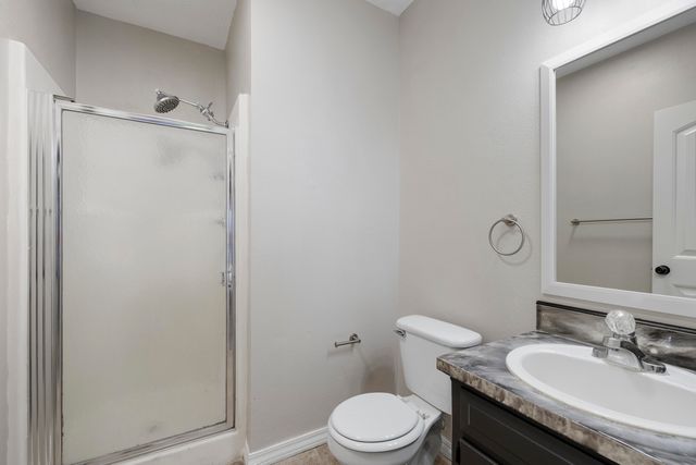 4663 S Roubidoux Place, Springfield, MO 65804