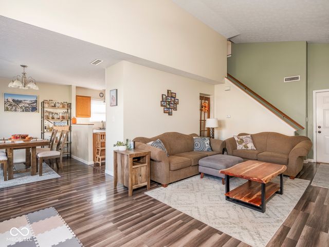 464 Grabill Drive, Westfield, IN 46074
