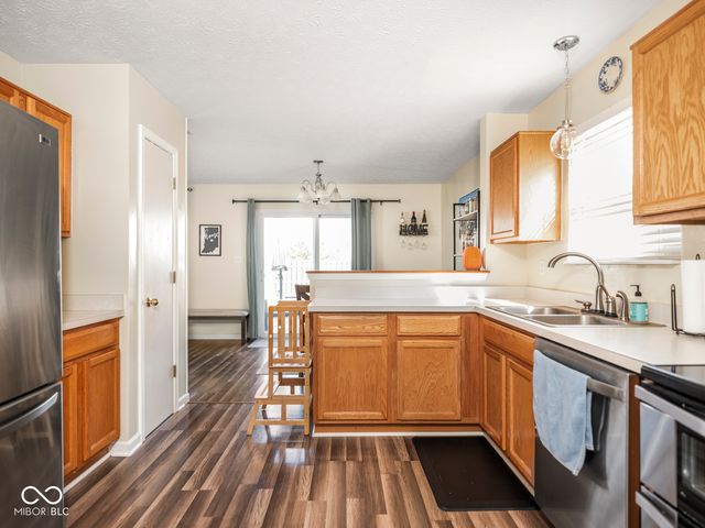 464 Grabill Drive, Westfield, IN 46074