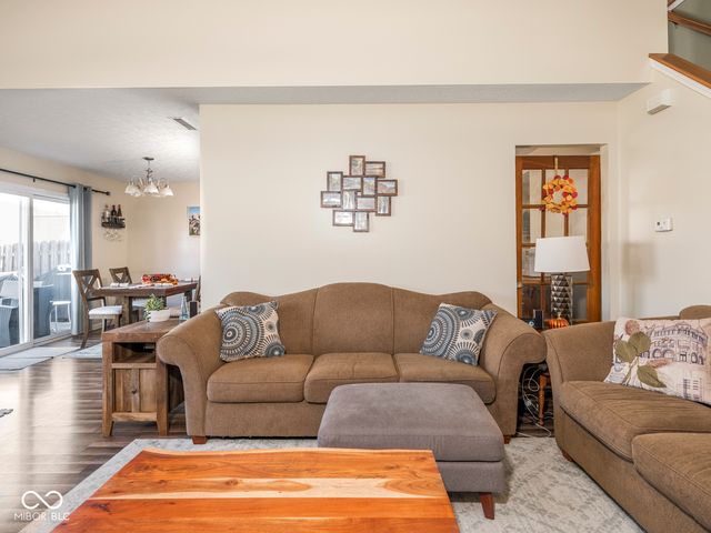 464 Grabill Drive, Westfield, IN 46074