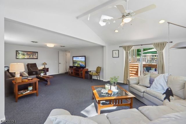 735 Radley Rd, Westfield Town, NJ 07090