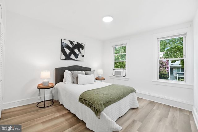 2015 4TH ST NE, Washington, DC 20002