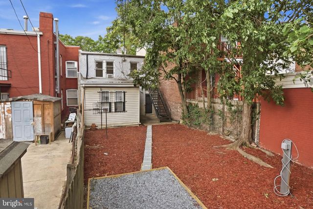 2015 4TH ST NE, Washington, DC 20002