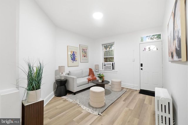 2015 4TH ST NE, Washington, DC 20002