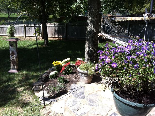 2992 W Cedarbluff Drive, Springfield, MO 65810