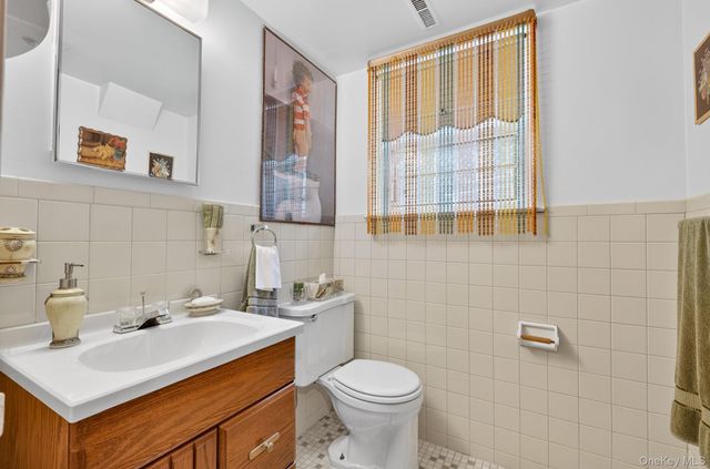 25-07 148th Street, Flushing, NY 11354
