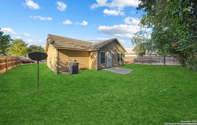 515 Belcross, San Antonio, TX 78237