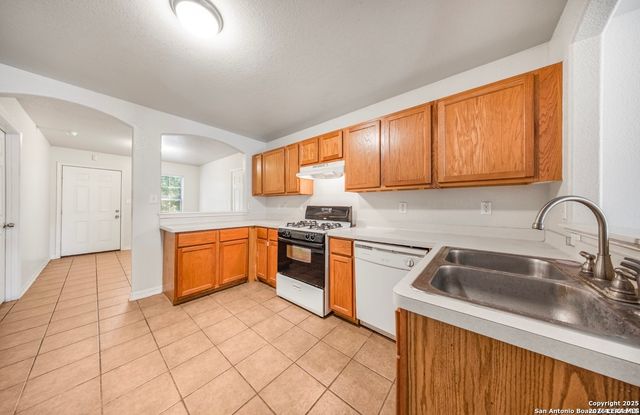 515 Belcross, San Antonio, TX 78237